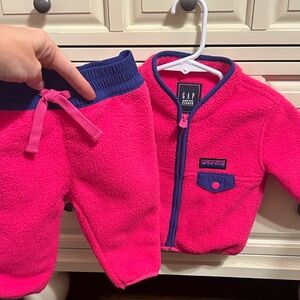 GAP Kids Vibrant Pink Fleece Set with Blue Trim